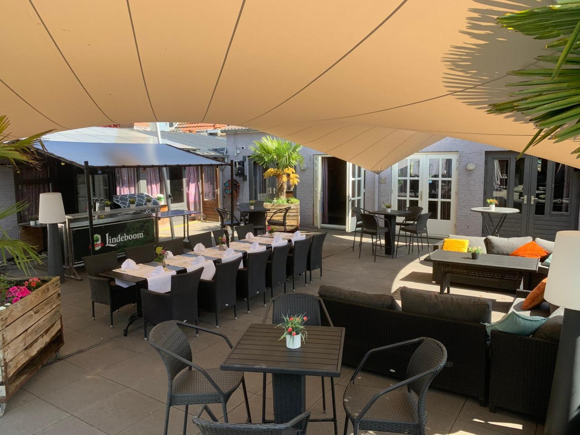 Hotel Restaurant Cafe Houben Nunhem Esterno foto